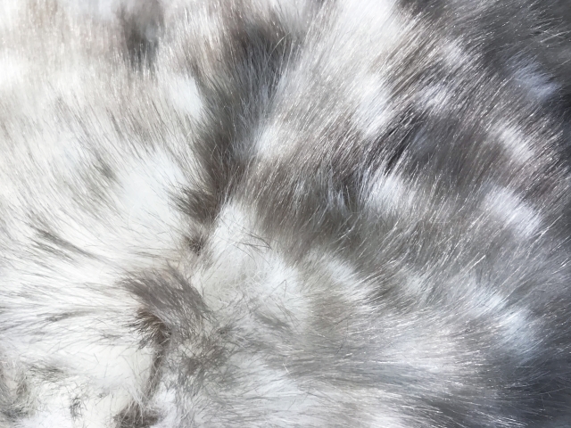 ファーの小物はいつからいつまで使えるかはアイテムによって違う ザ ワールド