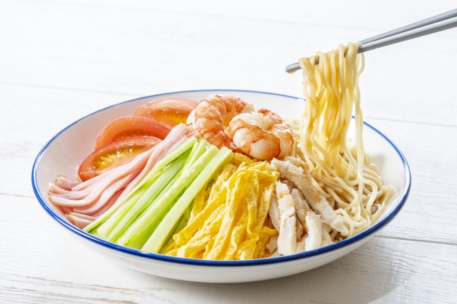 冷麺や冷やし中華って太る ダイエット中のおすすめの食べ方とは ザ ワールド